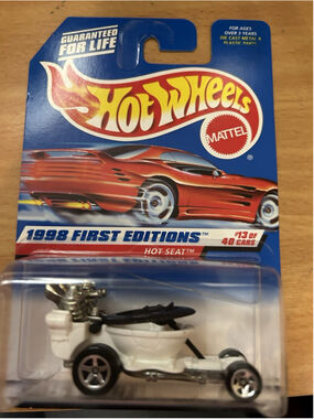 Mattel Hot Wheels 1998 First Editions Hot Seat Collector #648 New in Box